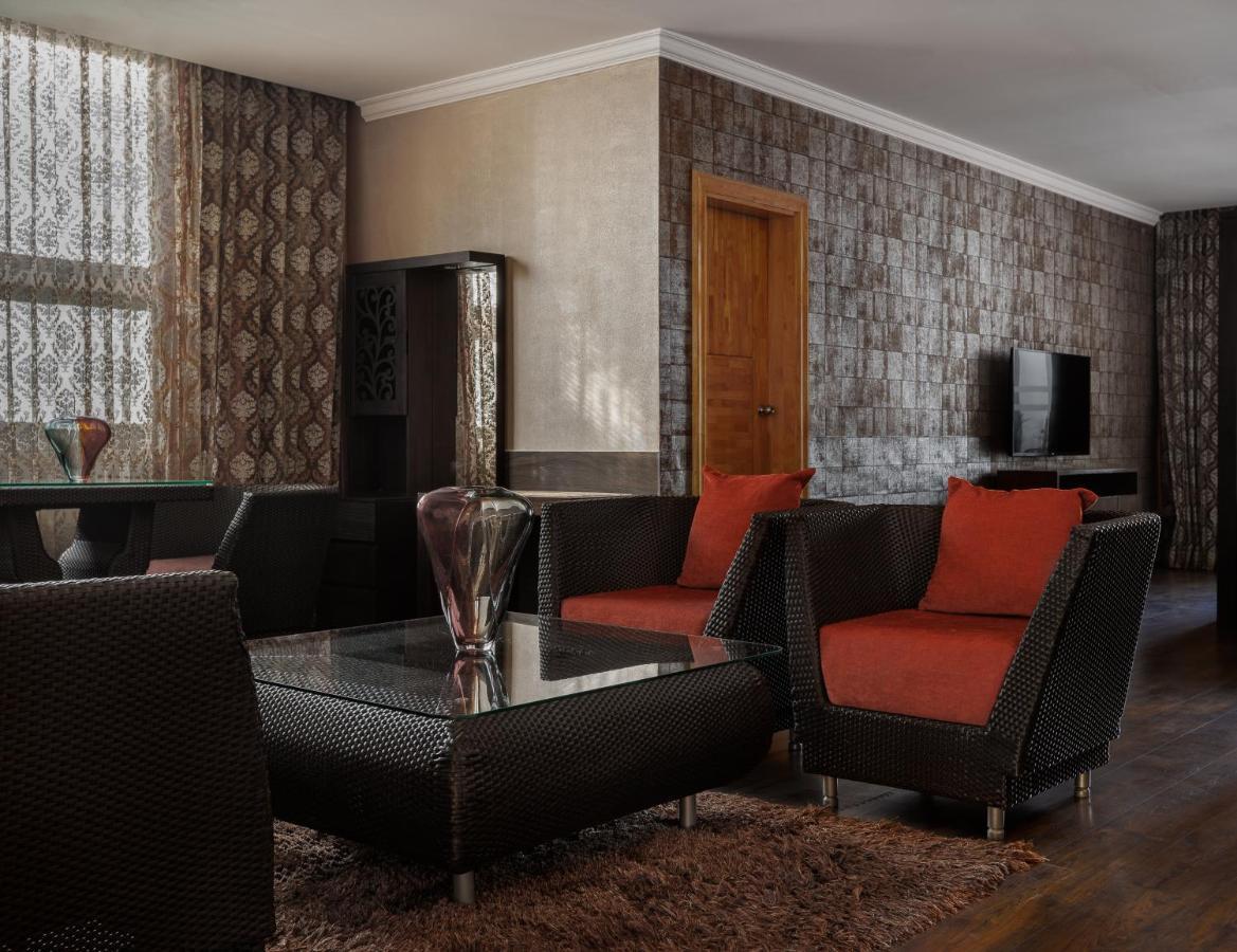 Hotel The Panoramic Getaway Munnar Zewnętrze zdjęcie A 3D rendering of a living room