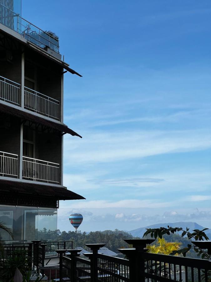 Hotel The Panoramic Getaway Munnar Zewnętrze zdjęcie The observation tower